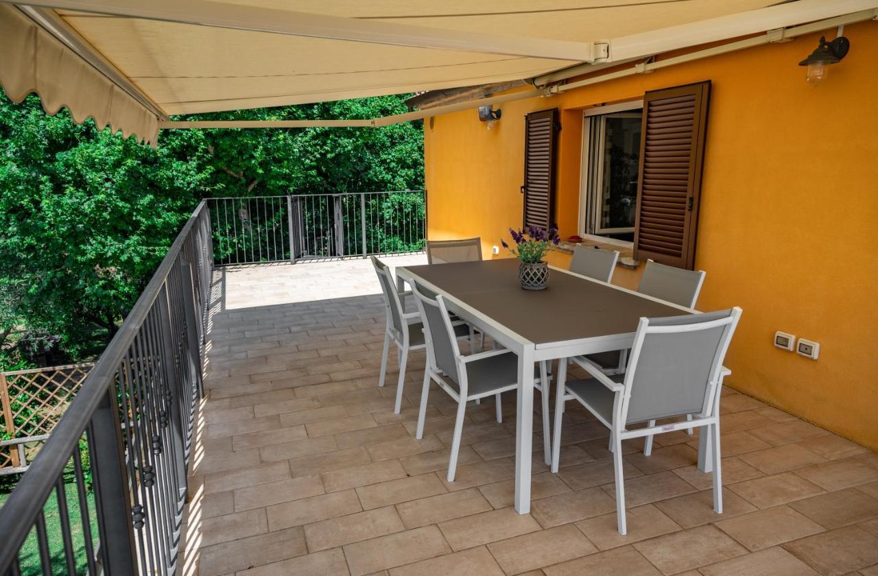 Montenovo * Ostra Vetere